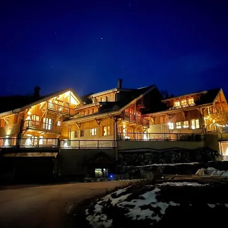 Le Yeti De 14 Prs - Domaine Alpe D'huez - Bain Nordique